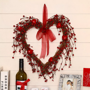 Glitzhome Valentine's Berry Heart Wreath