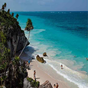 Mexico Cancun 4-night Getaway w/ Air