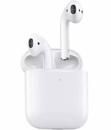 Apple AirPods 1st Gen w/ Charging Case