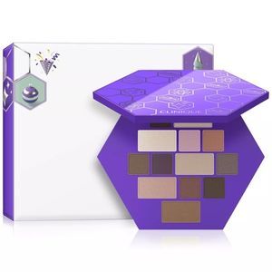 Clinique Eyes Makeup Palette + 6-Piece Gift