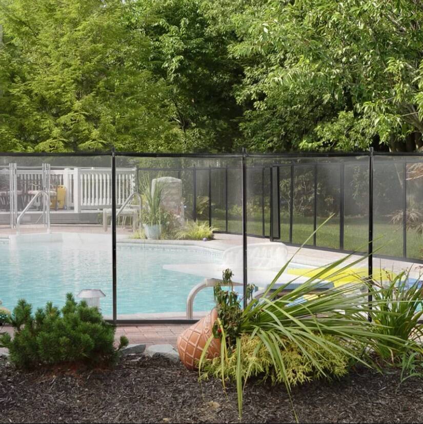 Outdoor 4’x12′ Safety Pool Fencing