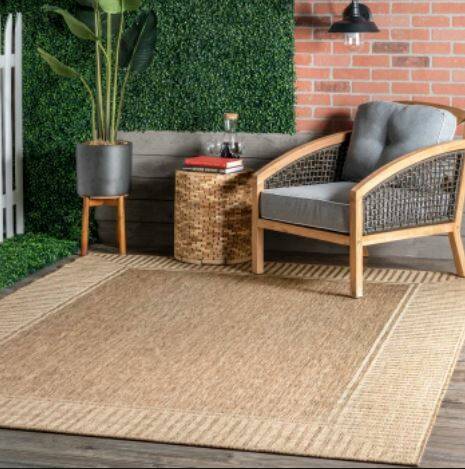 Indoor/Outdoor 2' x 8' Area Rug