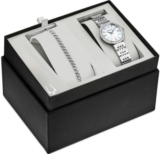 Bulova Women's Bracelet Watch 33mm Gift Set