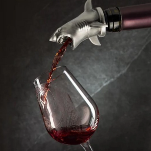 Wine Pourer