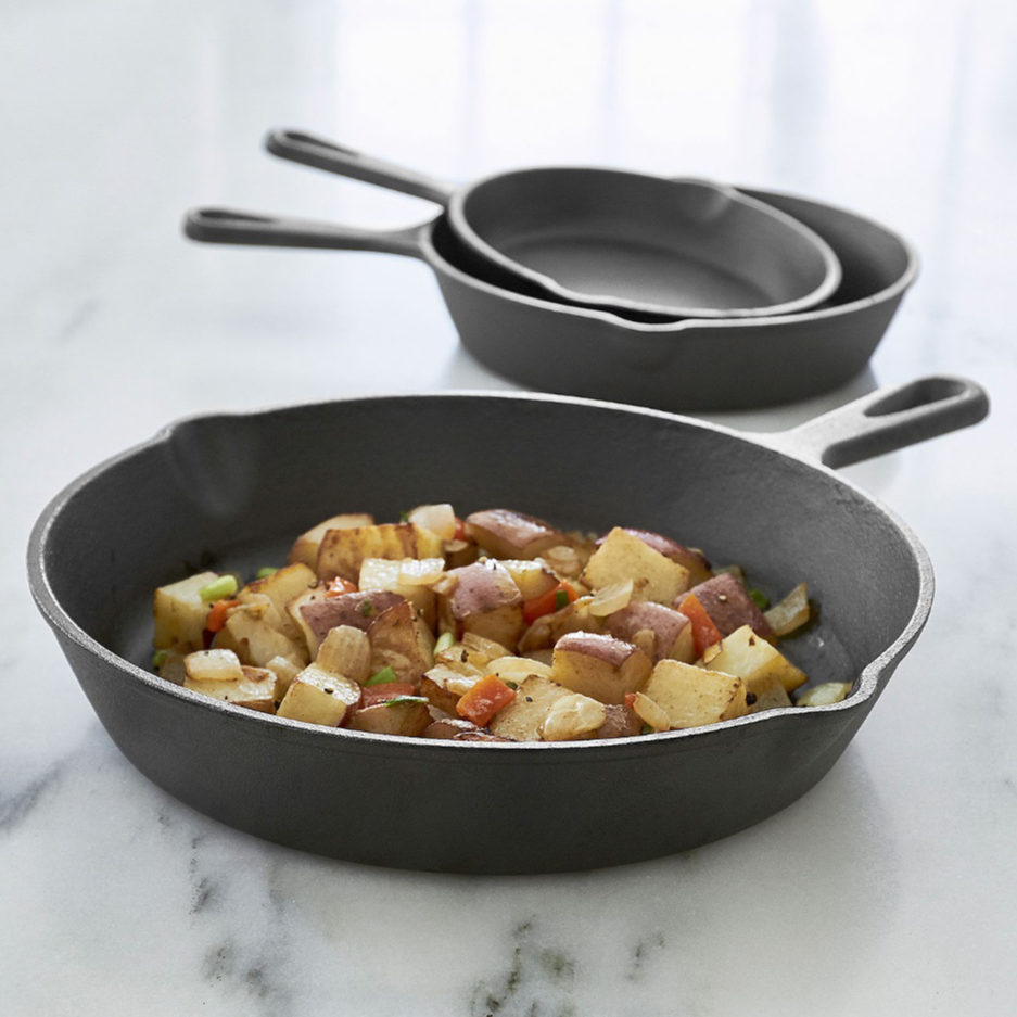 Cooks 3-Piece Pre-Seasoned Cast Iron Fry Pan Set