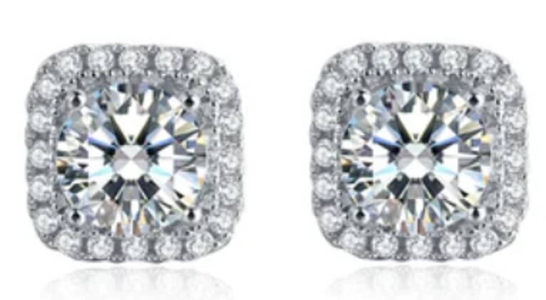 1-Ctw Round-Cut Moissanite Sterling Silver Stud Earrings