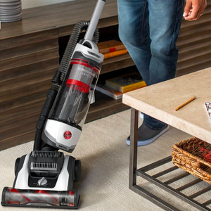 Hoover Swivel Upright Vacuum