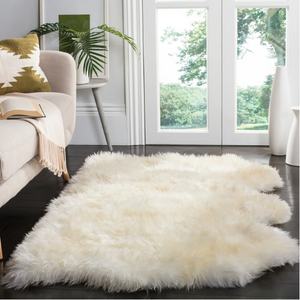 Safavieh 2' x 6' Sheepskin Rug