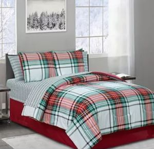 8-Piece Holiday Comforter Set