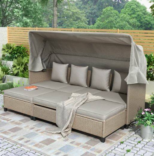 Patio Wicker Daybed w/ Cushions