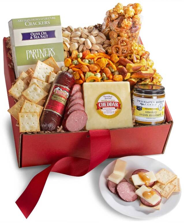 Golden State Fruit Savory Snack Gift Box