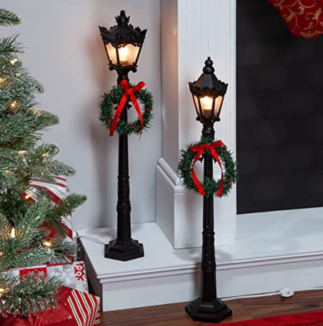 Set of 2 Indoor Holiday Lamp Posts