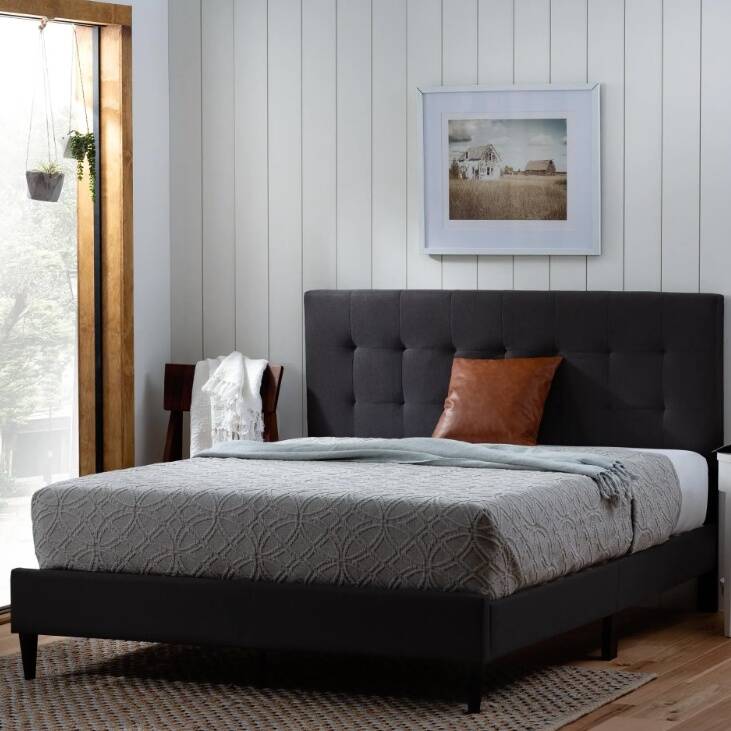 Queen Tufted Upholstered Platform Bed