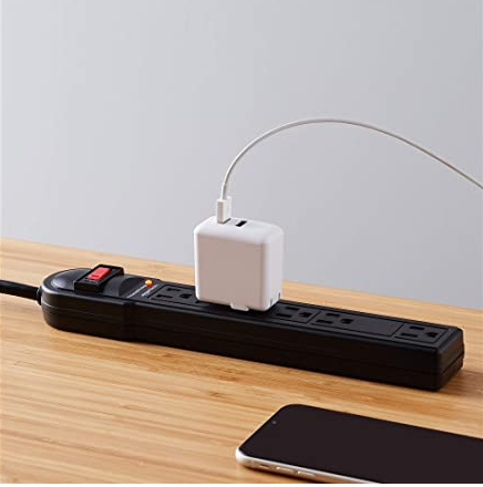 AmazonBasics 6-Outlet Power Strip