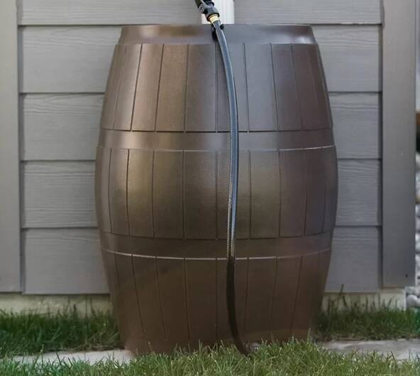 Garden 50Gl. Rain Barrel w/ Hose