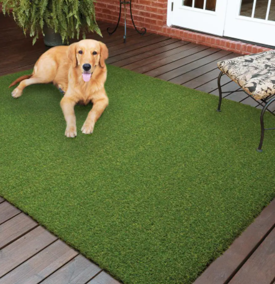 Green Artificial Grass 7.5' x 13' Rug