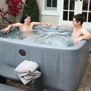 AquaRest Jacuzzi 4-Person Hot Tub