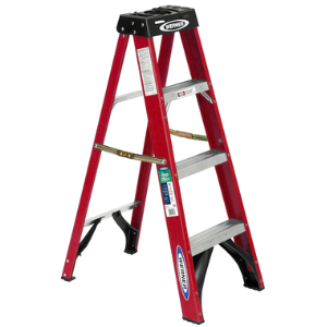 Werner Fiberglass 4' 225 lbs. Step Ladder